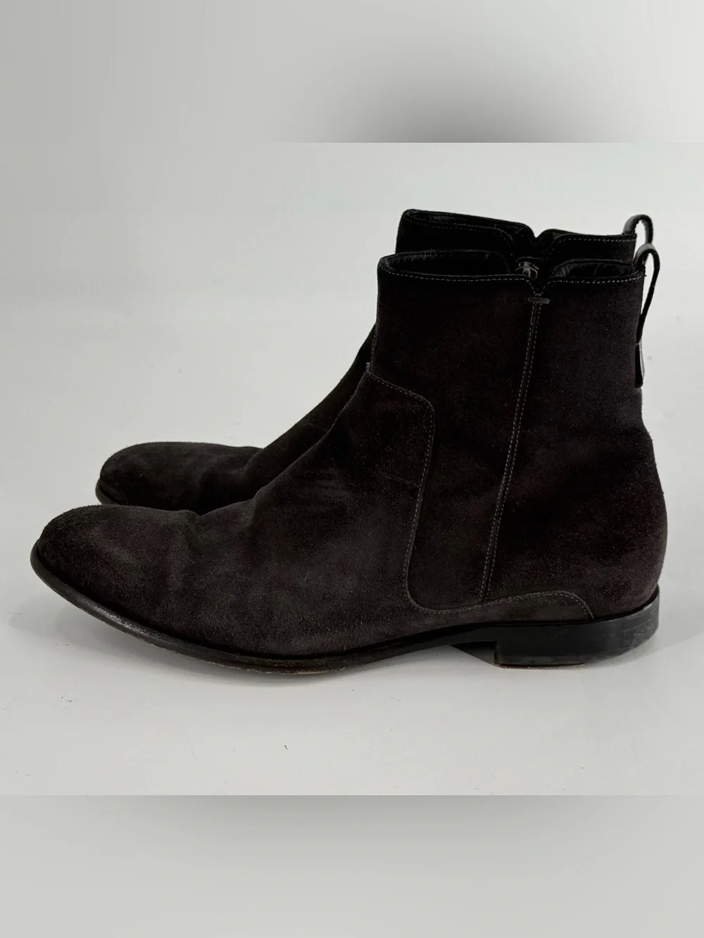 Vince Men’s Grey Suede Boots 10